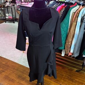 Knitee NWT black elegant dress